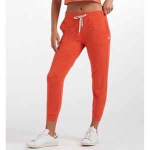*RARE* Vuori Performance Jogger